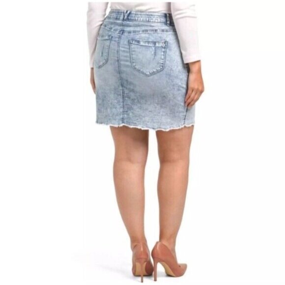 Democracy Plus Ab Solution  Frayed Hem Destructed Denim Mini Skirt Size 18W New - Picture 2 of 15
